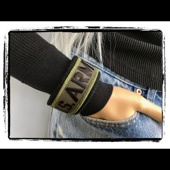 🇺🇸 US ARMY CUFF BRACELET 🇺🇸 - Picture 1 of 5